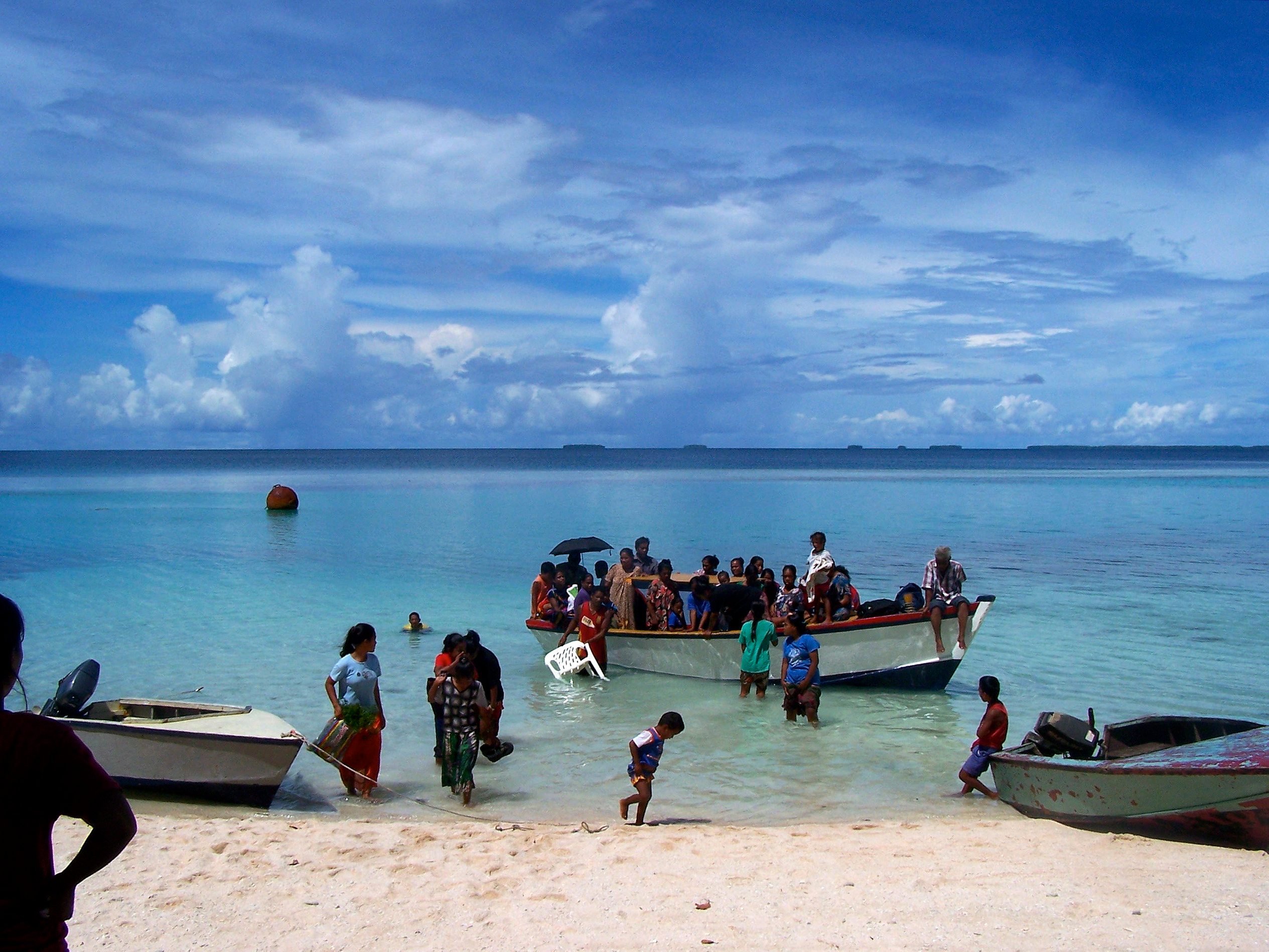 marshall islands places to visit